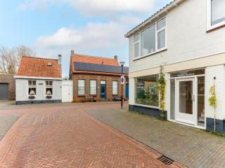 Suite in Vrouwenpolder near North Sea Beach, cleaning included - 5