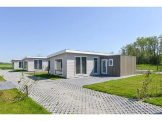Chalet in Zeeland near Stelleplas Pond, cleaning included - heinkenszand - 9