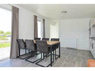 Chalet in Zeeland near Stelleplas Pond, cleaning included - heinkenszand - 8