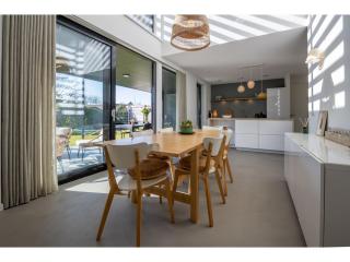 Holiday Home near Veerse Meer with Garden, cleaning included - Kamperland - 4