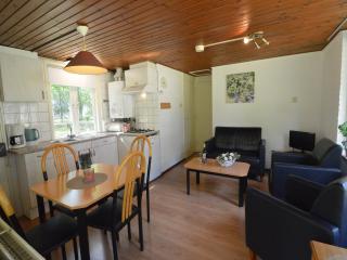 Detached bungalow with lovely covered terrace, cleaning included - Stramproy - 2