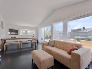 Holiday Home by Veerse Meer Lake, cleaning included - Kamperland - 1