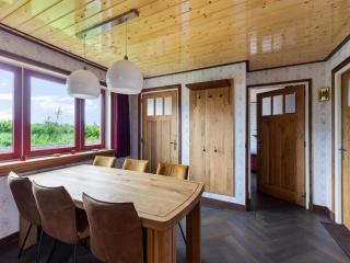 Canal-Side Retreat with Sauna, cleaning included - Schuilenburg - 2