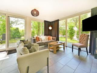 Holiday Home in Reutum with Forest Views, cleaning included - Beekdorp - 0
