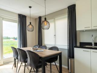 Holiday Home in Zeeland near Gorishoek Beach, cleaning included - Scherpenisse - 8