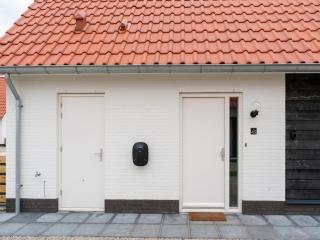 Steps from Sea Coastal Home, cleaning included - Scherpenisse - 2