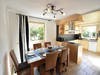 Holiday home in Zeeland with wide views, cleaning included - Bruinisse - 8