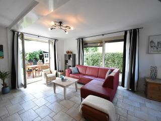 Holiday home in Zeeland with wide views, cleaning included - Bruinisse - 4