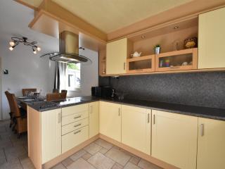 Holiday home in Zeeland with wide views, cleaning included - Bruinisse - 1