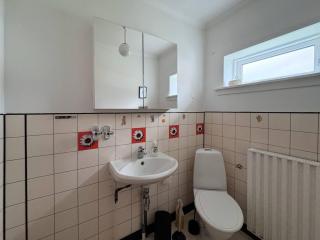 Lovely 5-bedroom House With Cozy Interiors - Trongisvágur - 5