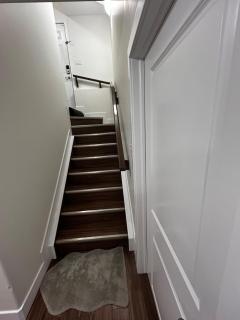 Entire 1 bedroom basement suite with Kitchenette and Laundry - Edmonton - 9