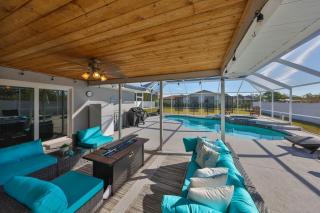 NEW! Private Peaceful Cozy Family Paradise with Saltwater Heated Pool Near Anna Maria - 0