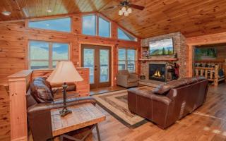 Absolute Heaven - Gatlinburg - 6