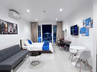 Wellington-Sky Center Next to Airport free Pool - Ho Chi Minh - 0