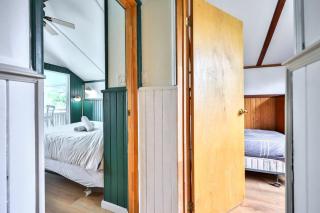 The Jigged Cottage on Lac Heney - Gracefield - 6