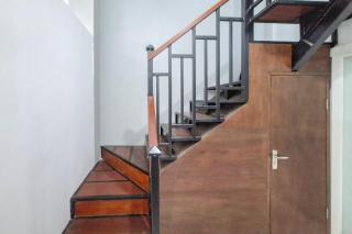 RedDoorz Syariah at Fariza Guesthouse Kendal - Brangsong - 7