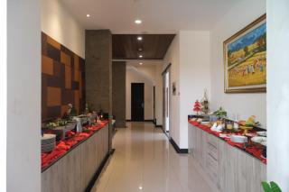 Swiss-Belcourt Sunset - Seminyak - 9