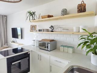 Chaka's Paradise Apt with stunning Sea Views!! - Ballito - 7