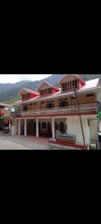 Hotel Ganga view & restaurant - 2