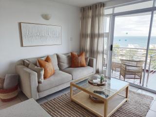 Chaka's Paradise Apt with stunning Sea Views!! - Ballito - 1
