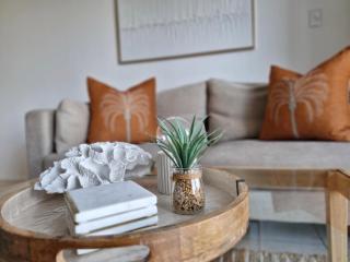 Chaka's Paradise Apt with stunning Sea Views!! - Ballito - 4