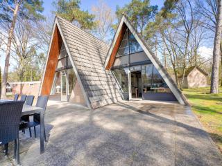 Holiday Home with Private Terrace, cleaning included - Stramproy - 4