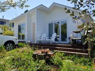 Otumoetai Shared Family Home - Sherwood Food Forest, New Zealand - 8