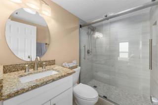 Comfy Oceanfront Condo King Pool FREE Tickets V101 - Myrtle Beach - 5