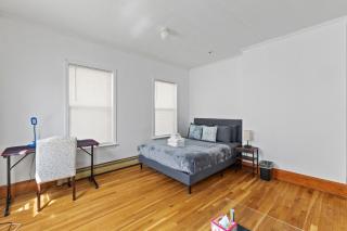 17 Cozy&Spacious 3 bedroom home in Malden with window AC - Malden - 1