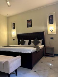 Business stay - Gurgaon - 3