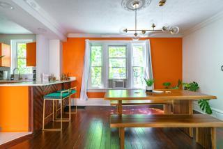 Prime Location Top Rated Clean Parking Free! - Columbus - 5