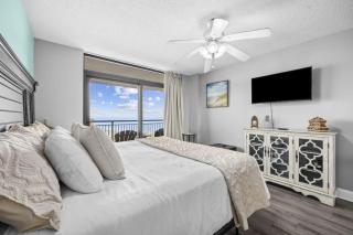 Charming Beach View 3BR King Pool FREE Tickets B152 - Myrtle Beach - 9