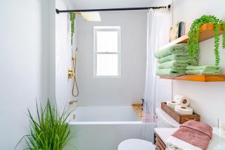 Prime Location Top Rated Clean Parking Free! - Columbus - 4