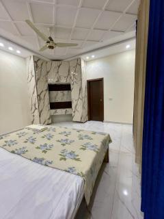 Elysian Nest 2BR Apartment Abdullah Gardens - 3