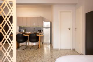 Studio Pittaki - Large Studio in Athens Historic Center, Near Acropolis - Atenas - 2