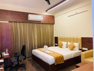 Hotel Sahara Tree - 0