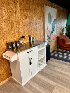 Sandy Toes & Netflix Nights, Relaxing Auckland Retreat - Auckland - 1
