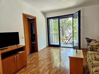 Mala Luka - Omiš, Beach Resort - Stanići - 2