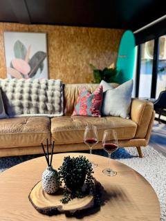 Sandy Toes & Netflix Nights, Relaxing Auckland Retreat - Auckland - 9