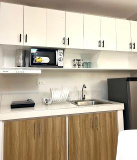 2BR Cozy Place Near Esplanade SM City Iloilo - Città di Iloilo - 4