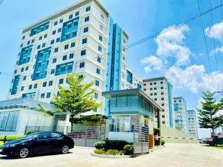 2 Bedrooms Budget Friendly Condotel in Iloilo City - 0