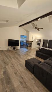 New Lake house with dock and boat option - Manchester - 5
