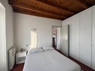 Two-room apartment in the historic center - Treviglio - 4