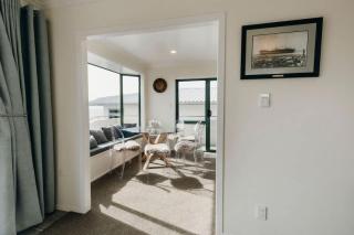 Wanaka Beachouse - stay next to the sand - New Plymouth - 8