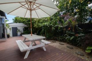Bungalow Eight - 1930s charm near Pukekura Park - New Plymouth - 6