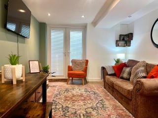Cherry Blossom cottage - Old Glossop - 9