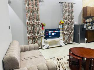 Hanso Furnished Apartments - Kampala - 0