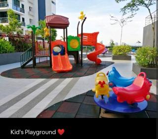Jeff and Ricky Homestay 39 Vivacity Huge Unit - Kuching - 9