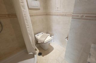 Wake Up to the Acropolis in a Hidden Gem - Atene - 1