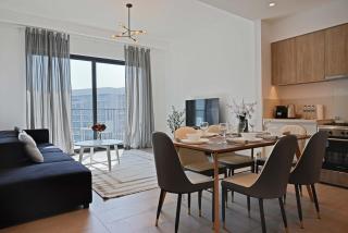 Air Homes - Stylish 2BR Near Dubai Hills Mall & Park - 5